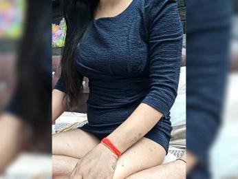 Dollmeenu webcam model stream image