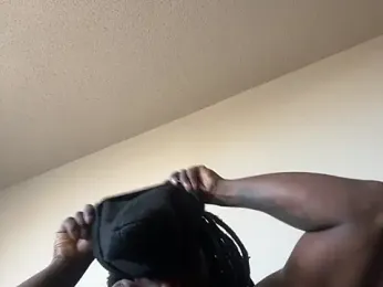 TheRealKnottiHead webcam model stream image