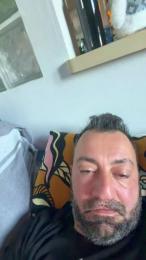 Semplic8 webcam model stream image