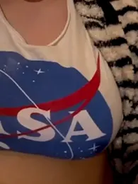 Zanoba-16 webcam model stream image