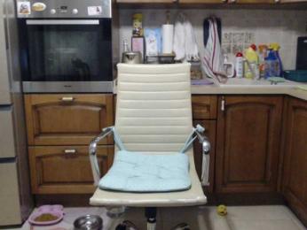 MonaMonako webcam model stream image