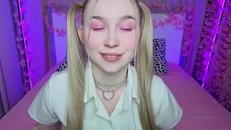 LilyStarlight webcam model stream image