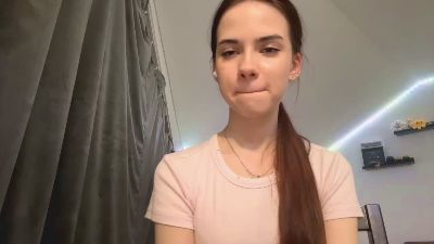 HertaMcginley webcam cam4 model stream image