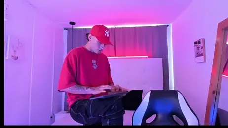 Thiago_2003_ webcam model stream image