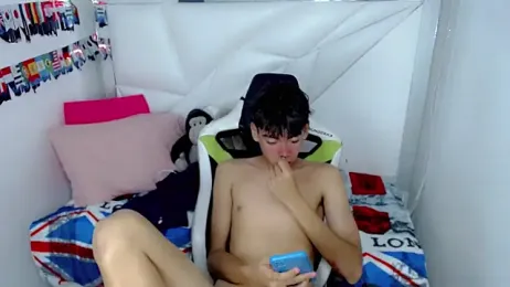 Liarr_ webcam model stream image