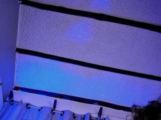 xiaphoenix webcam model stream image