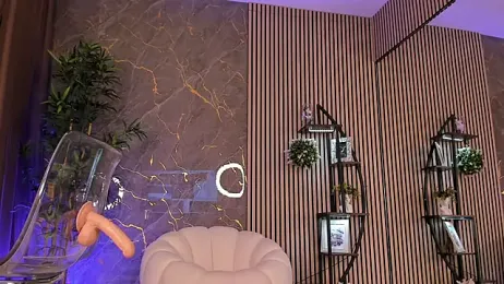 KimP0ssible webcam stripchat model stream image