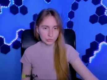 beauty_ginger webcam model stream image