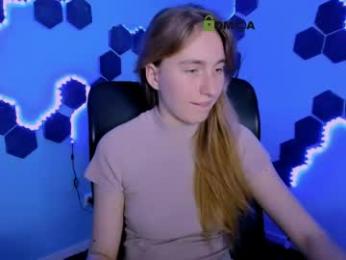 beauty_ginger webcam model stream image