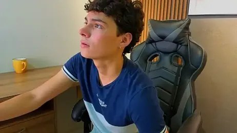 Esteban_Fire webcam model stream image