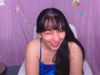 Lilu Bitter webcam model stream image