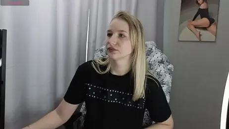 LillyFan-X webcam model stream image