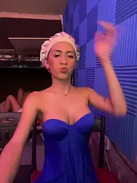 Bomb_Maddy webcam model stream image