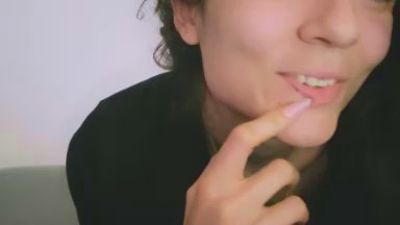 Mykymykyyyy webcam model stream image