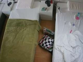 voyeurcam-julmodels-bed-5 webcam model stream image