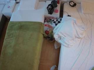voyeurcam-julmodels-bed-5 webcam model stream image