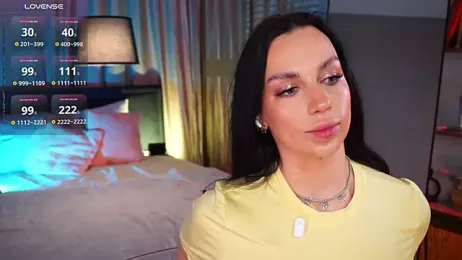 LunaNight webcam model stream image