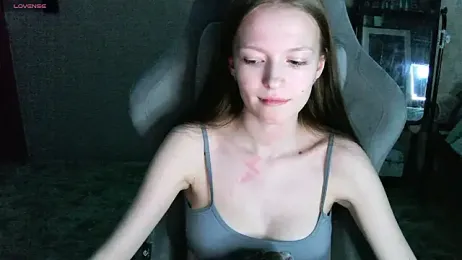 Yzi webcam model stream image