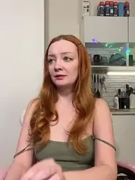 Radiants_two webcam model stream image