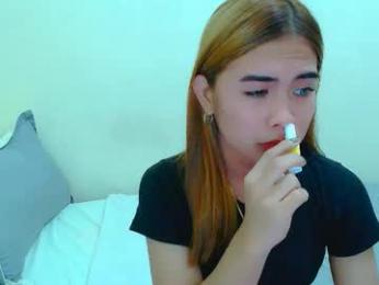 mikhaylaanderson webcam model stream image