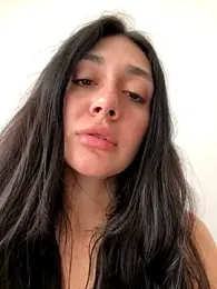 LaanaCooper webcam model stream image