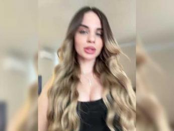 LedyMiya webcam bongacams model stream image