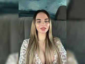 LedyMiya webcam bongacams model stream image