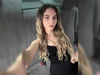 LedyMiya webcam bongacams model stream image