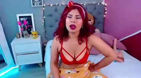 Queenamazon1 webcam model stream image