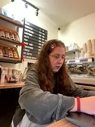 cinnabon_ webcam model stream image