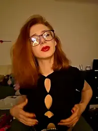 SweetAnnaX webcam stripchat model stream image