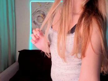 ange-linka webcam bongacams model stream image