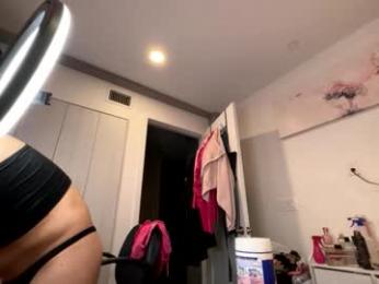 yungfemslut webcam model stream image