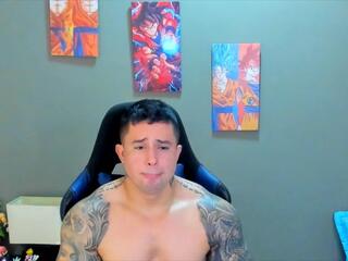 Andrew Price webcam model stream image