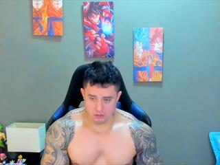 Andrew Price webcam model stream image