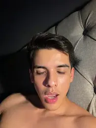 dylancastanedaa webcam model stream image