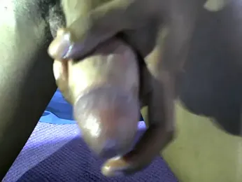 anacondaDee webcam model stream image