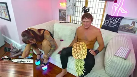 sexyandjagundo@xh webcam model stream image