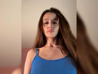 Enchantressss webcam bongacams model stream image