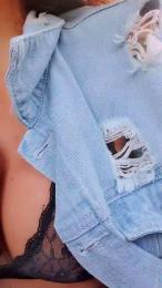 fragile7883 webcam model stream image