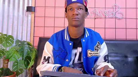 martin_killer webcam model stream image