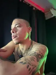 AlphaMasterXxx webcam stripchat model stream image