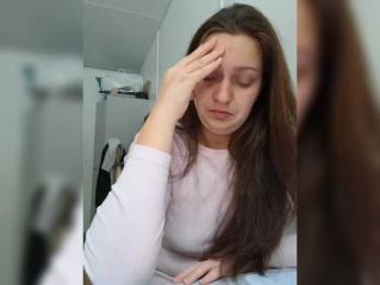 MiLAshKaA webcam model stream image