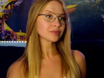 _Vishka_ webcam model stream image