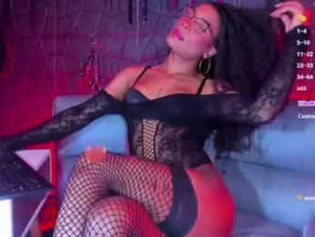 hottie_cristal webcam model stream image