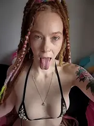 LucidLucy webcam model stream image
