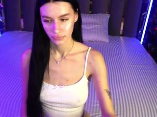 snowwhiteee webcam model stream image