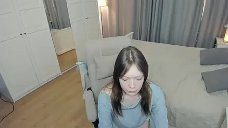 LavenderMitten webcam model stream image