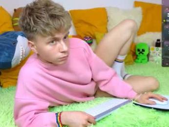 landel_boy webcam model stream image