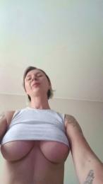 Raluca_Fr webcam model stream image